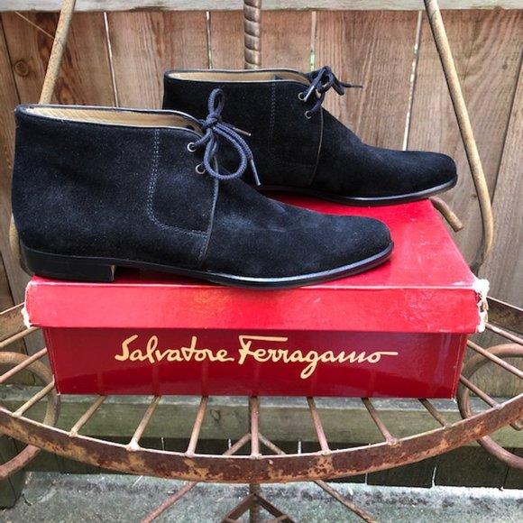 Salvatore Ferragamo Tommaso Black Suede Lace Up Booties 7AAAA - NIB - Picture 2 of 9